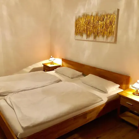 Schoene Aussicht Am Eifelsteig *