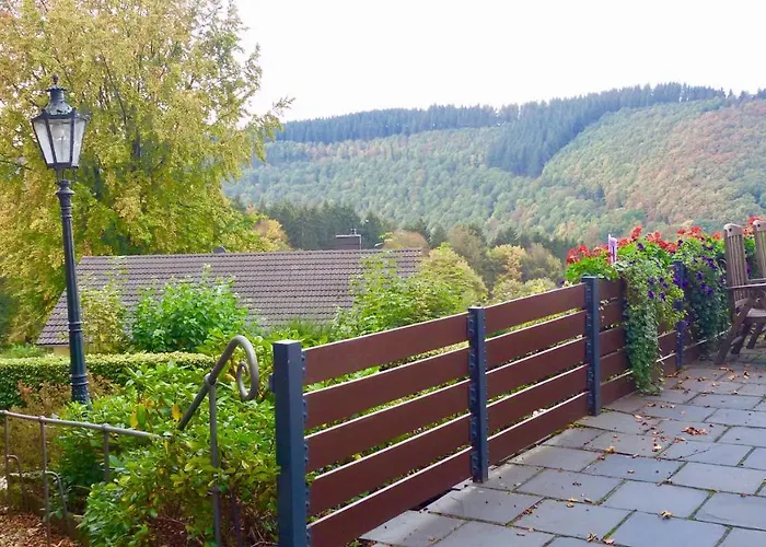 Schoene Aussicht Am Eifelsteig